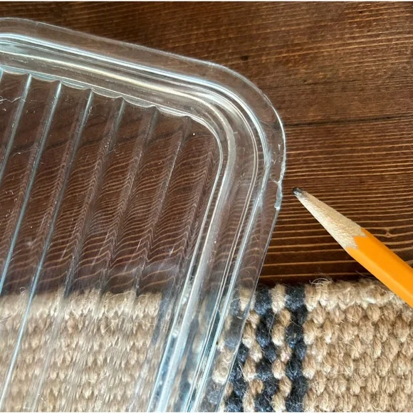 Pyrex set of 3 Butterprint Amish Turquoise Fridgies with lids - Picture 7 of 12